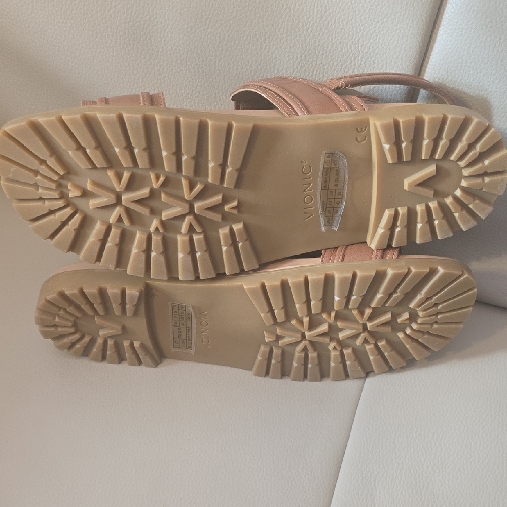 Vionic Women's Cassidy Slingback Sandals, Size 12, NWOB - Picture 5 of 10